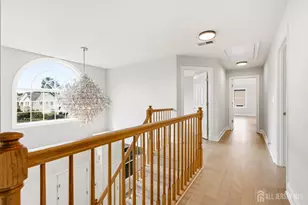 33 Melbloum Ln, Edison, NJ 08837 - Photo 13