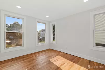 180 Cutter Avenue, Fords, NJ 08863 - Photo 19
