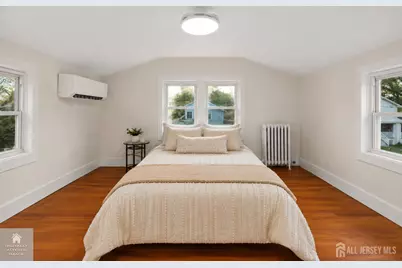180 Cutter Avenue, Fords, NJ 08863 - Photo 25