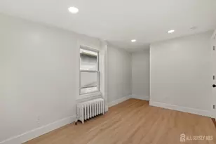 180 Cutter Ave, Fords, NJ 08863 - Photo 21