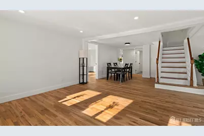 180 Cutter Avenue, Fords, NJ 08863 - Photo 9