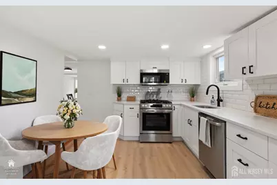180 Cutter Avenue, Fords, NJ 08863 - Photo 13