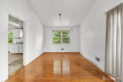 454 Plainfield Road, Edison, NJ 08820 - Photo 15