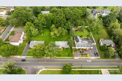 454 Plainfield Road, Edison, NJ 08820 - Photo 27