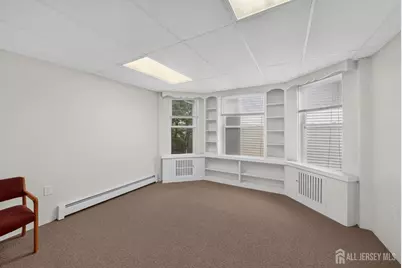 137 Livingston Avenue, New Brunswick, NJ 08901 - Photo 31