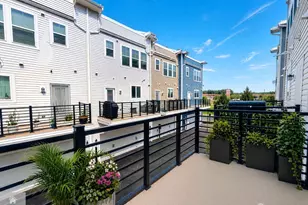 13 Fleet St, North Brunswick Township, NJ 08902 - Photo 9