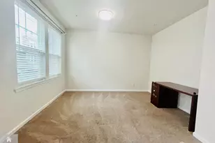 13 Fleet St, North Brunswick Township, NJ 08902 - Photo 5