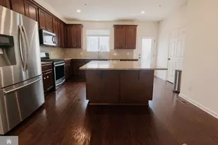 13 Fleet St, North Brunswick Township, NJ 08902 - Photo 7