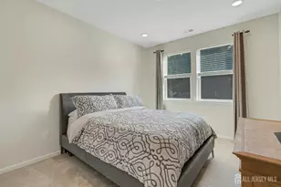 610 Sadie Cir, New Brunswick, NJ 08901 - Photo 23