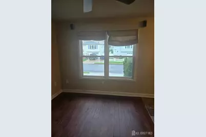 14 Larch Street, Carteret, NJ 07008 - Photo 11