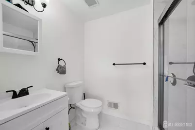 19 Pembrook Avenue, North Brunswick Township, NJ 08902 - Photo 9