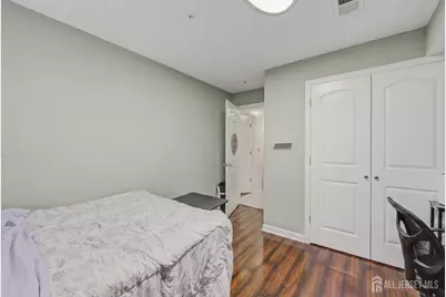 149 Bellair Place, Newark, NJ 07104 - Photo 7