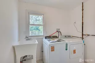 134 Frank St, Franklin Township, NJ 08873 - Photo 17