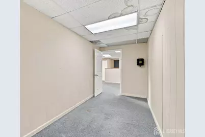 636 Easton Avenue, Franklin Township, NJ 08873 - Photo 21