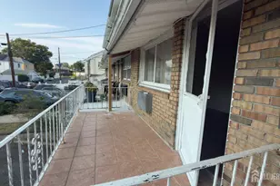 690 W Side Ave W, Perth Amboy, NJ 08861 - Photo 3