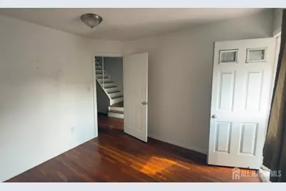 690 W Side Avenue W, Perth Amboy, NJ 08861 - Photo 13
