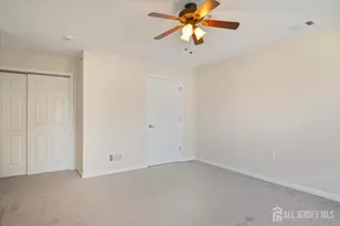 111 Liddle Ave, Edison, NJ 08837 - Photo 13