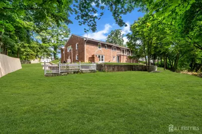285 Highland Drive, Milltown, NJ 08850 - Photo 73