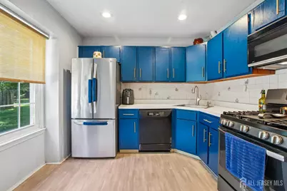 48 Morgan Place, East Brunswick Township, NJ 08816 - Photo 9