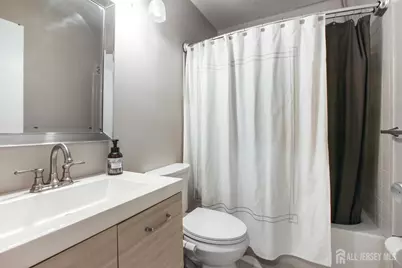 48 Morgan Place, East Brunswick Township, NJ 08816 - Photo 15
