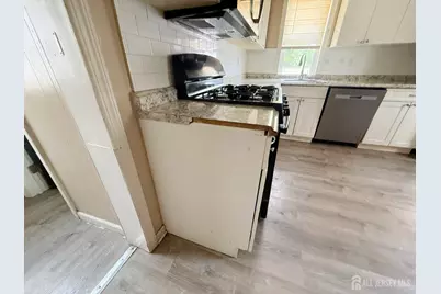 493 Miller Street, Perth Amboy, NJ 08861 - Photo 11