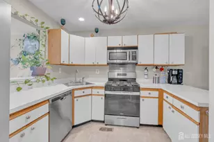 23 Krenkel Ct, Flemington, NJ 08822 - Photo 5