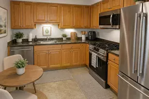 1325 Fernwood Ct, New Brunswick, NJ 08901 - Photo 5