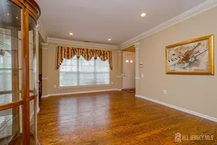 455 Bluebird Dr, Monroe Township, NJ 08831 - Photo 11