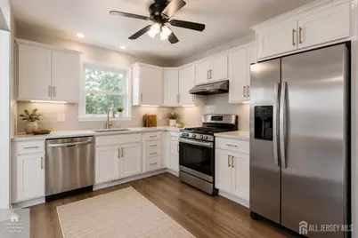 185 Chestnut Street, Avenel, NJ 07001 - Photo 15