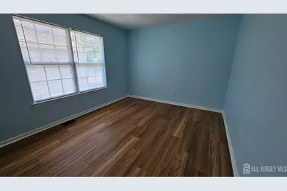 405 Cobblestone Court, South Brunswick Township, NJ 08852 - Photo 3