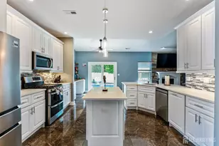 27 Pacific Ave, Bayville, NJ 08721 - Photo 9