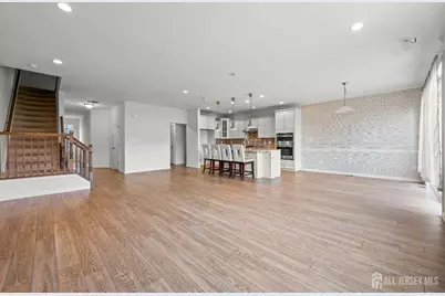 7 Larkspur Lane, Monroe Township, NJ 08831 - Photo 5