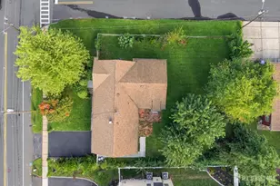 943 New Dover Rd, Edison, NJ 08820 - Photo 29