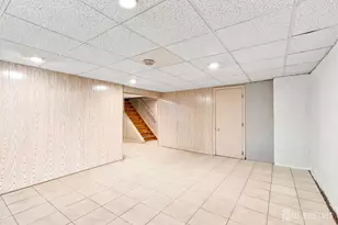 943 New Dover Rd, Edison, NJ 08820 - Photo 23