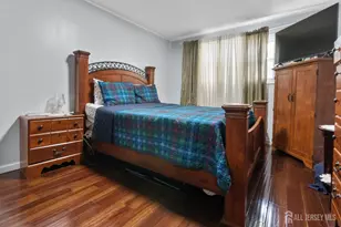 395 College Dr, Edison, NJ 08817 - Photo 15