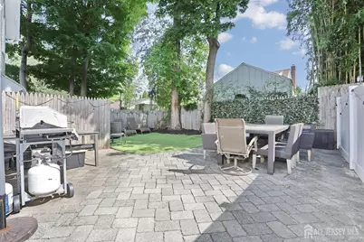 [Address not provided], Midland Park, NJ 07432 - Photo 17