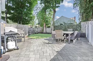 [Address not provided], Midland Park, NJ 07432 - Photo 17