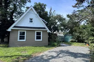 6 Seaglade Cir, Old Bridge Township, NJ 07735 - Photo 17
