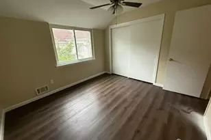 1038 Schmidt Ln, North Brunswick Township, NJ 08902 - Photo 15