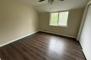 1038 Schmidt Ln, North Brunswick Township, NJ 08902 - Photo 13