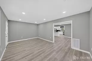 184 Green St, Woodbridge Township, NJ 07095 - Photo 7