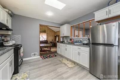 42 Central Avenue, Piscataway Township, NJ 08854 - Photo 9