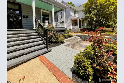 323 Montgomery Street, Highland Park, NJ 08904 - Photo 3