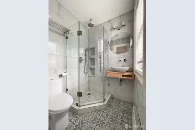 323 Montgomery Street, Highland Park, NJ 08904 - Photo 15