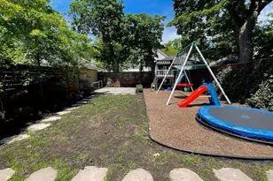 323 Montgomery St, Highland Park, NJ 08904 - Photo 35