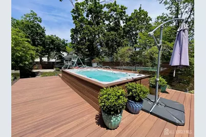 323 Montgomery Street, Highland Park, NJ 08904 - Photo 37