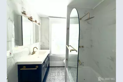 323 Montgomery Street, Highland Park, NJ 08904 - Photo 25