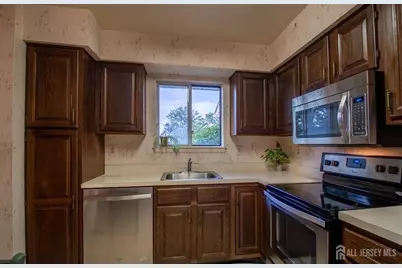 806 Sewell Road #C, Monroe Township, NJ 08831 - Photo 9