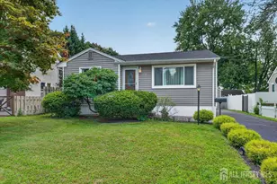 428 N Main St, North Brunswick Township, NJ 08850 - Photo 29