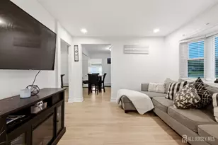 62 Pinetree Dr, Sayreville, NJ 08859 - Photo 7